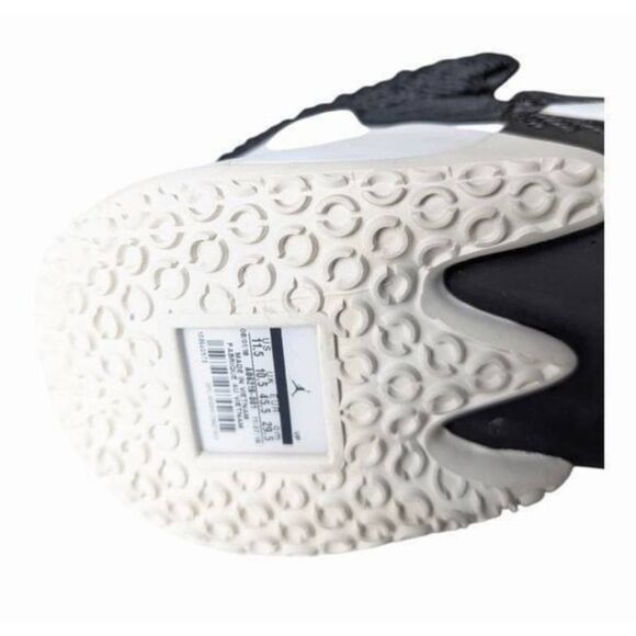 NIKE Air Jordan Why Not Zer0.2 "Black White" Sneakers Size 11.5 - Picture 8 of 8